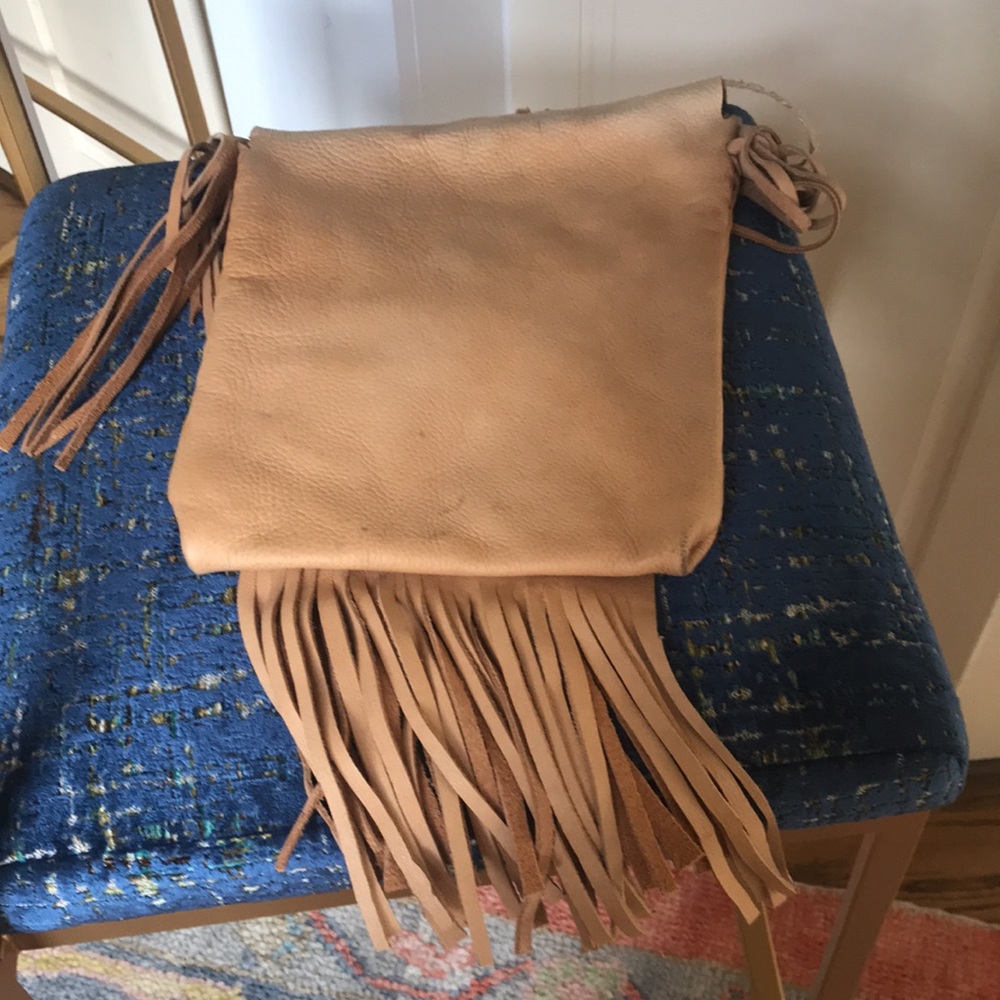 Lulu Handmade leather boho crossbody - Picture 5 of 5
